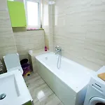 Myha * Năvodari