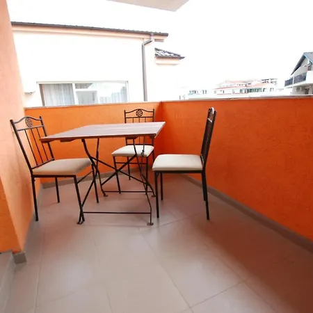 Myha Apartament *